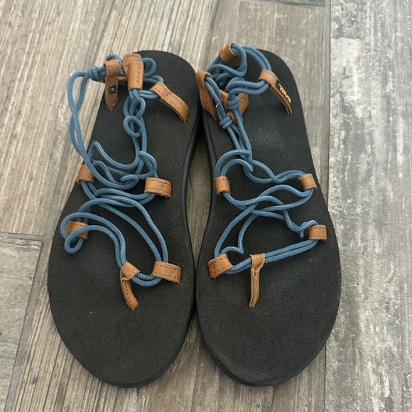 Teva Voya Infinity sandals Women’s size 7 - Picture 5 of 9